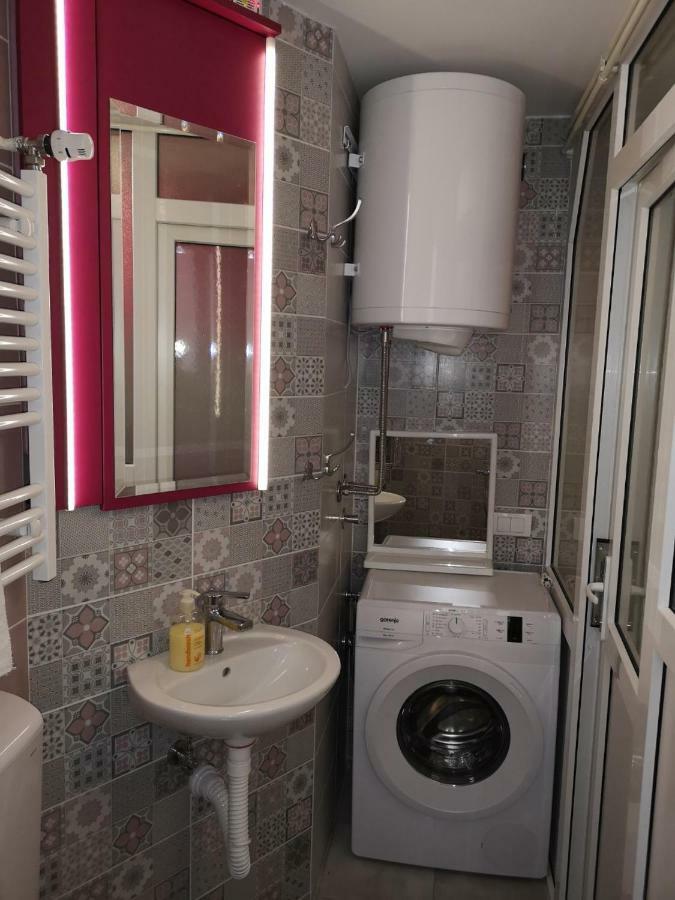 Ferienwohnung Slavija Square Belgrad Exterior foto